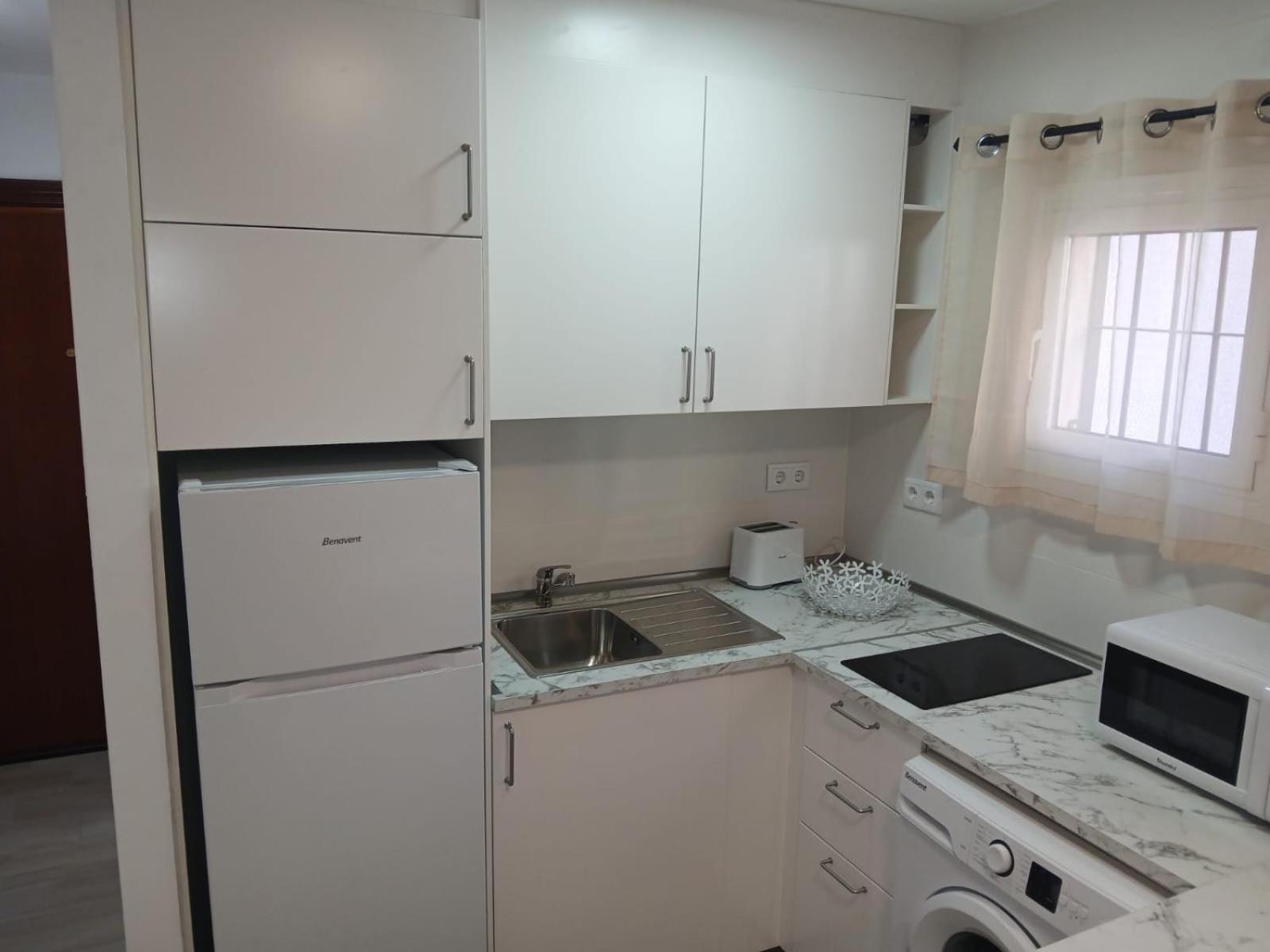 Apartamento Centrico Малага Екстериор снимка